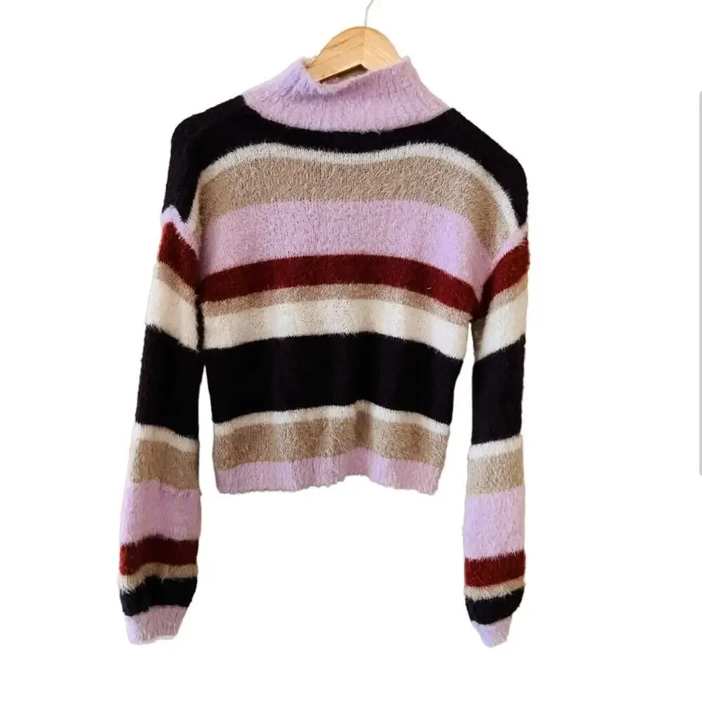 Louna sweater fuzzy